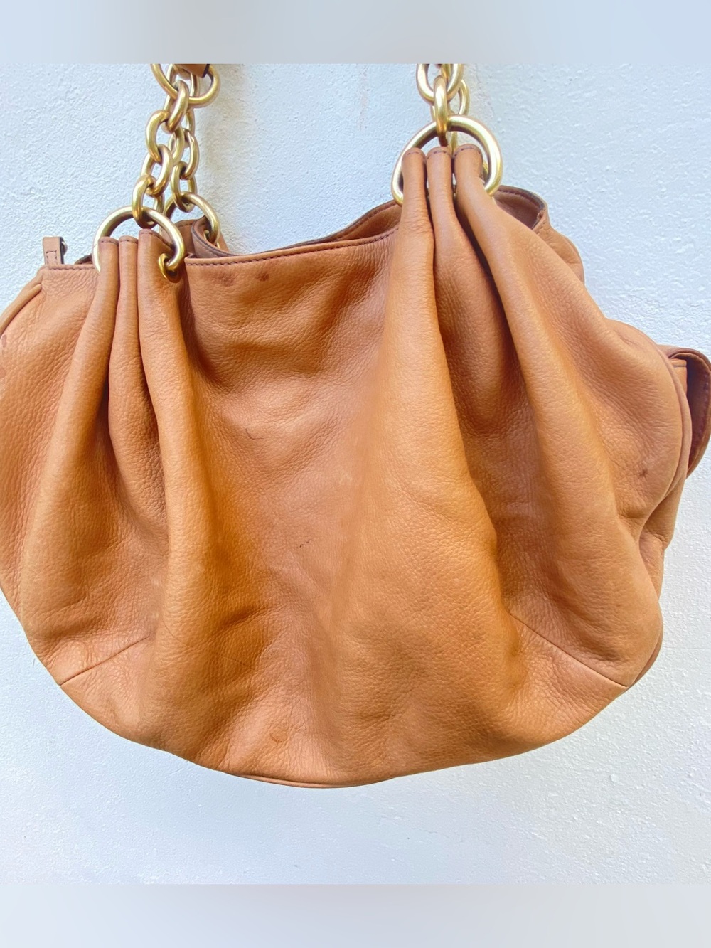 Y2K Juicy Couture Tan Genuine Leather & Gold Hardware Shoulder Bag - Picture 8 of 12